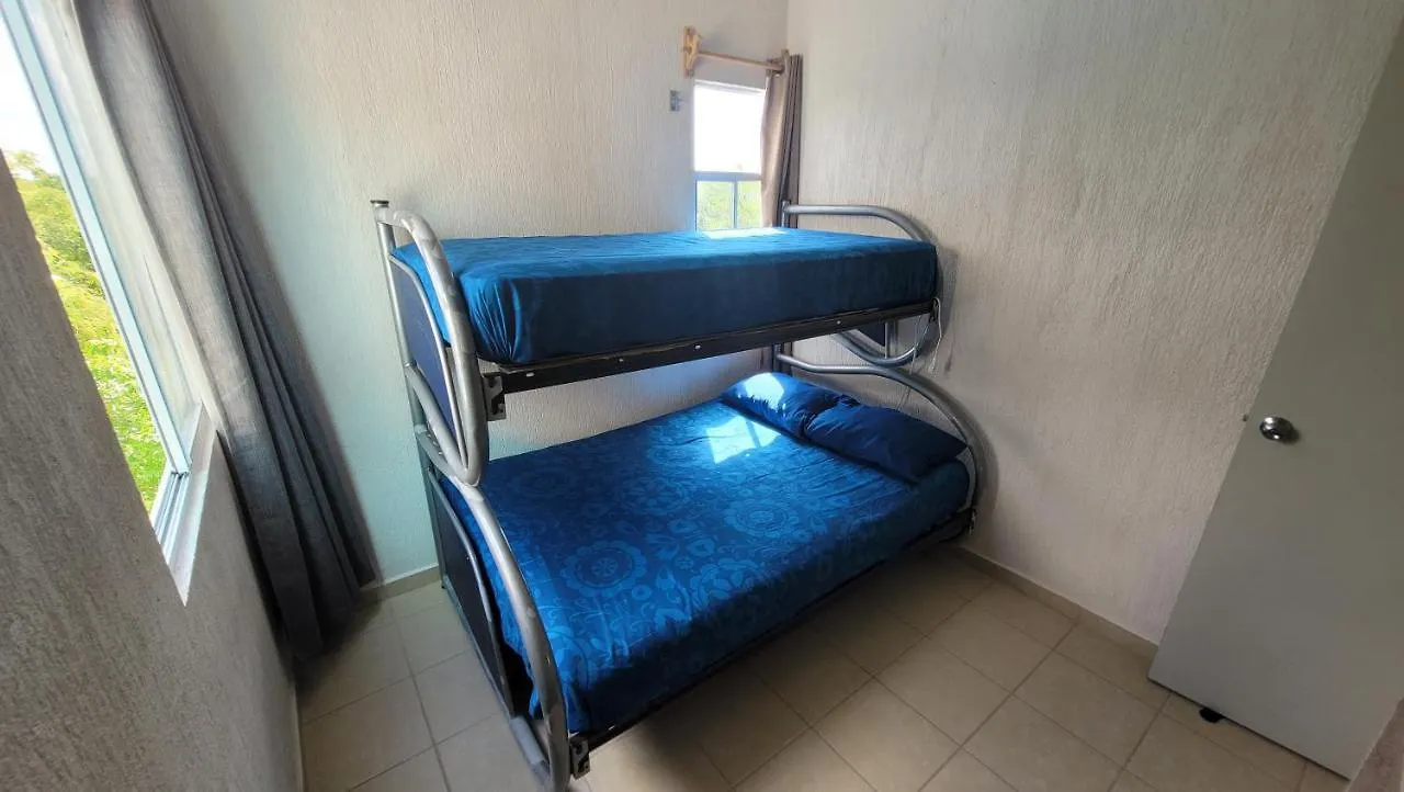 The Jungle Side Apartment Puerto Aventuras Accommodatie bij particulieren
